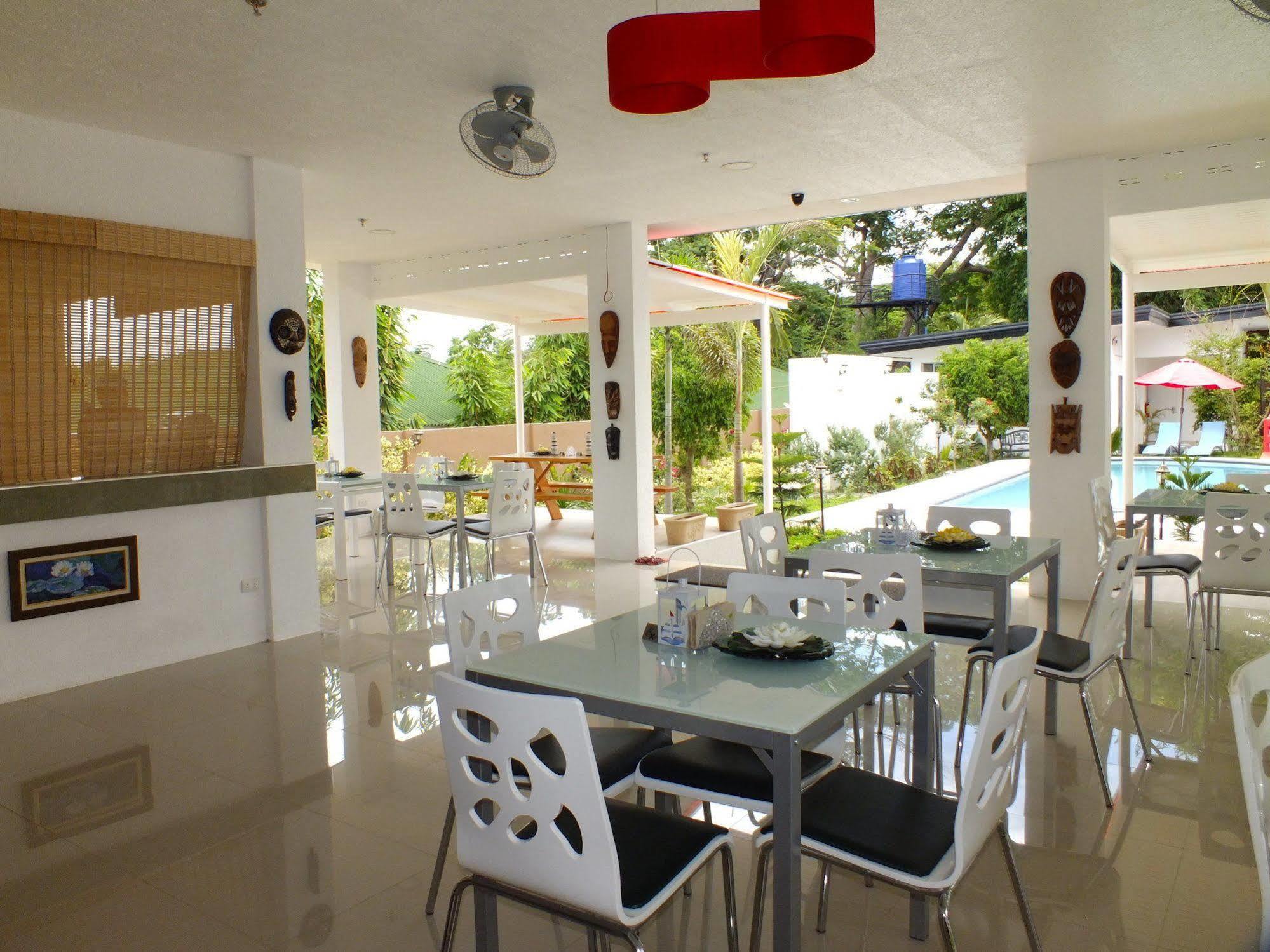 Paboreal Boutique Hotel Puerto Princesa Exterior foto